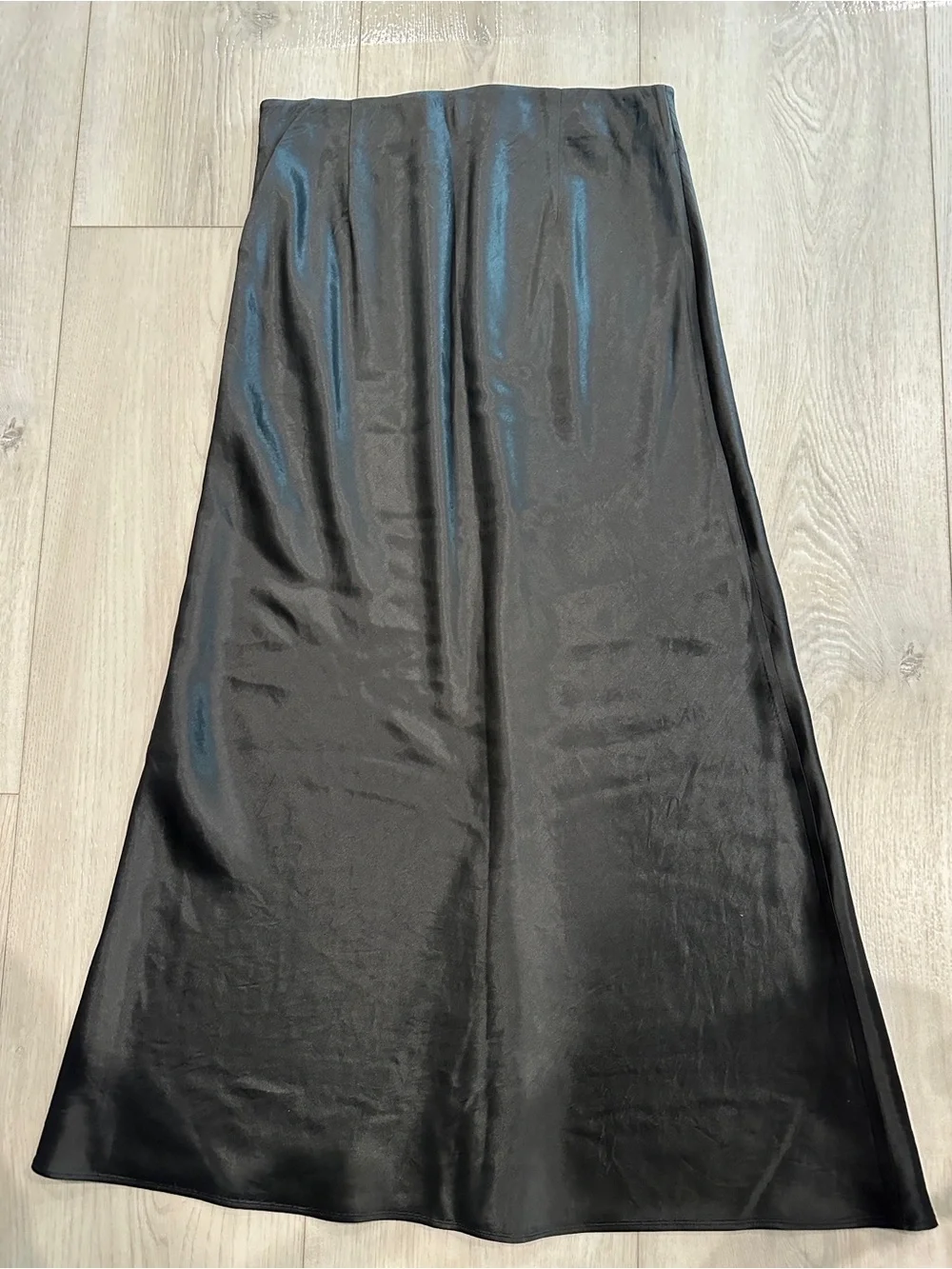 Babaton Sleek Black skirt, size 8 NWOT